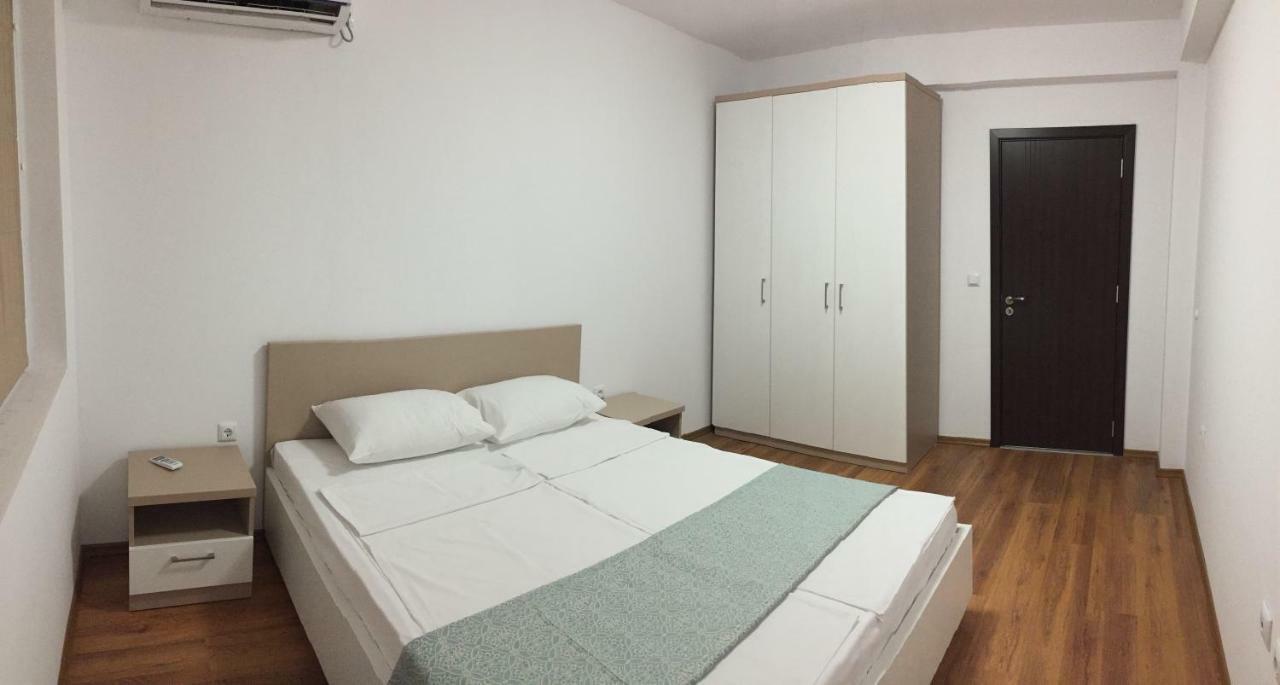 Apartments Dione Pomorie Buitenkant foto